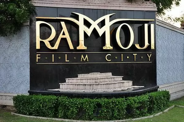 Photo of 1, Ramoji Film City Main Road by 𝔑𝔦𝔱𝔦𝔫 𝔎𝔲𝔪𝔞𝔯 𝔓𝔯𝔞𝔧𝔞𝔭𝔞𝔱𝔦