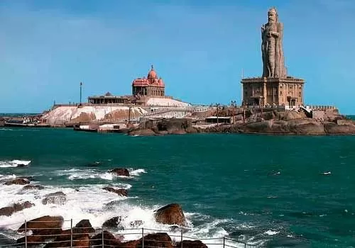 Photo of Kanyakumari Beach by 𝔑𝔦𝔱𝔦𝔫 𝔎𝔲𝔪𝔞𝔯 𝔓𝔯𝔞𝔧𝔞𝔭𝔞𝔱𝔦