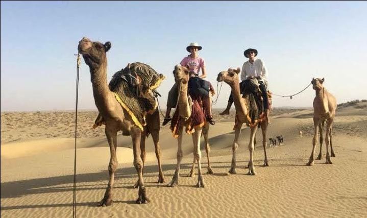 Photo of Desert Safari in Jaisalmer by 𝔑𝔦𝔱𝔦𝔫 𝔎𝔲𝔪𝔞𝔯 𝔓𝔯𝔞𝔧𝔞𝔭𝔞𝔱𝔦