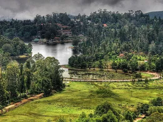 Photo of Kodaikanal Lake by ๐๐ฆ๐ฑ๐ฆ๐ซ ๐๐ฒ๐ช๐๐ฏ ๐๐ฏ๐๐ง๐๐ญ๐๐ฑ๐ฆ