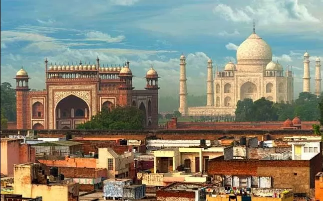 Photo of Agra by 𝔑𝔦𝔱𝔦𝔫 𝔎𝔲𝔪𝔞𝔯 𝔓𝔯𝔞𝔧𝔞𝔭𝔞𝔱𝔦