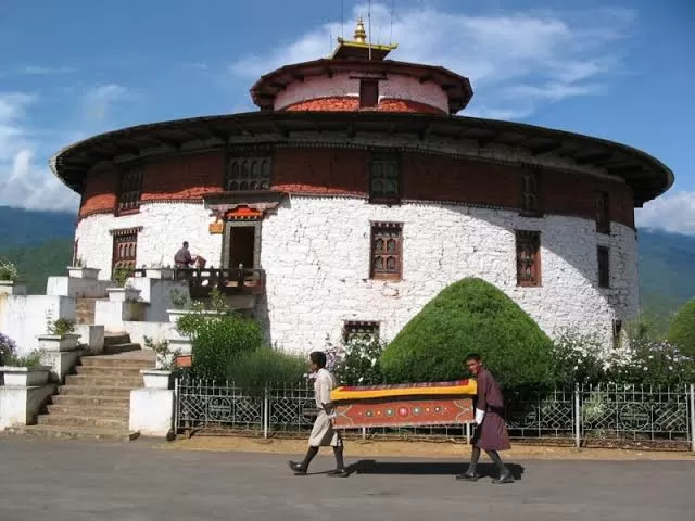 Photo of National Museum of Bhutan by 𝔑𝔦𝔱𝔦𝔫 𝔎𝔲𝔪𝔞𝔯 𝔓𝔯𝔞𝔧𝔞𝔭𝔞𝔱𝔦