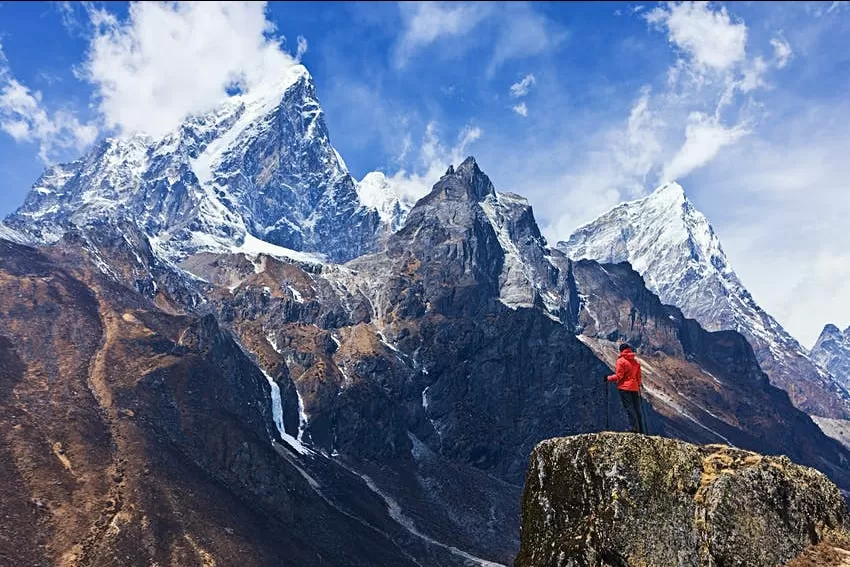 Photo of Sagarmatha National Park by 𝔑𝔦𝔱𝔦𝔫 𝔎𝔲𝔪𝔞𝔯 𝔓𝔯𝔞𝔧𝔞𝔭𝔞𝔱𝔦