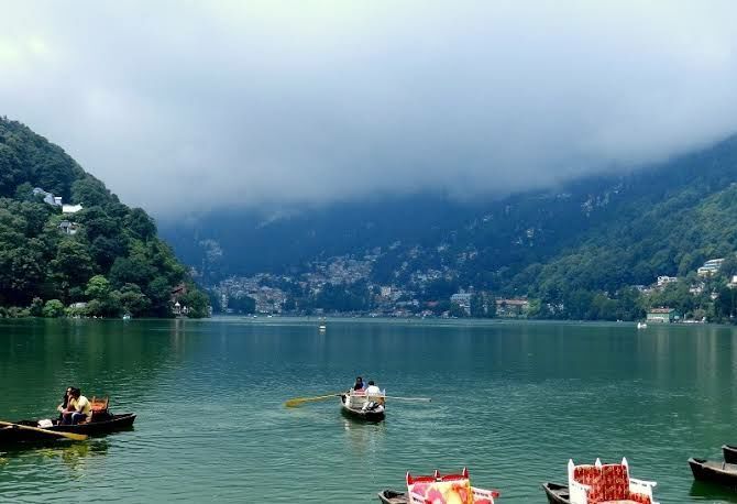 Photo of Nainital,Uttarakhand:"City of Lakes" by ππ¦π±π¦π« ππ²πͺππ― ππ―ππ§ππππ±π¦