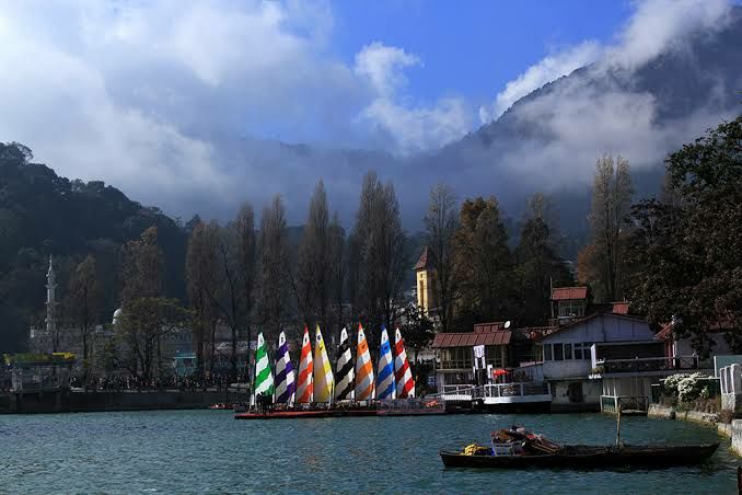 Photo of Nainital,Uttarakhand:"City of Lakes" by ππ¦π±π¦π« ππ²πͺππ― ππ―ππ§ππππ±π¦
