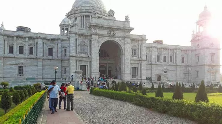 Photo of Victoria Memorial by ππ¦π±π¦π« ππ²πͺππ― ππ―ππ§ππππ±π¦
