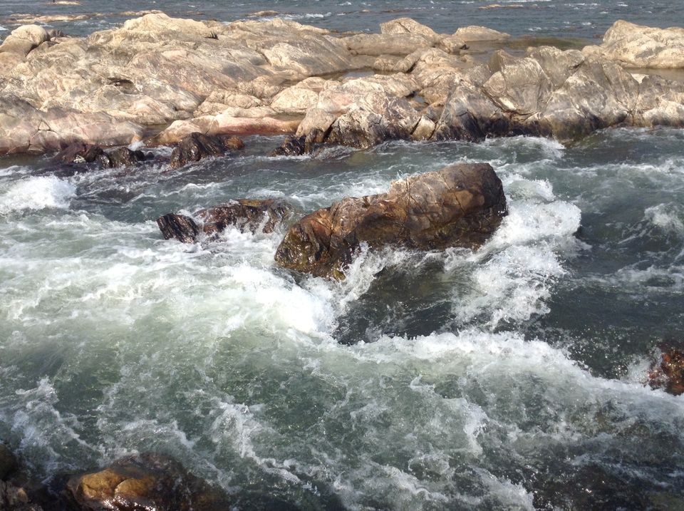 Photo of Dhuadhar-A mezmerizing adventure 15/22 by Varad Rana