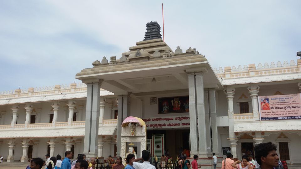 Photo of Mantralayam – Dwelling of a devotee 4/9 by Shilpa Shersingh