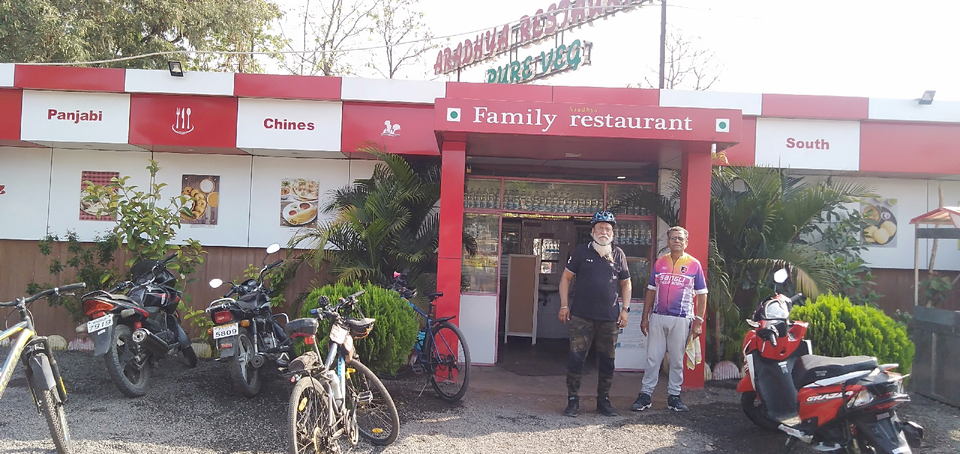 Photo of SANGLI CYCLING-Part 6 Sangli=Kagwad= Shedbal=Sangli 13/14 by Devendra Khot