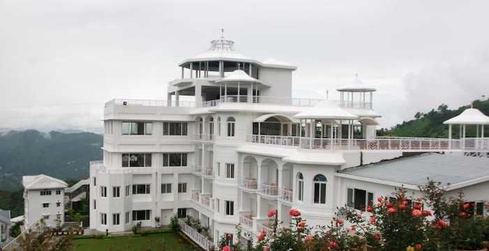 Photo of This resort 30kms before Shimla can be your perfect stay to relax and rejuvenate on a weekend 4/4 by Misha