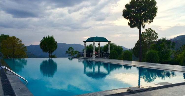 Photo of Suryavilas Luxury Resort & Spa, Gandhi Gram, Himachal Pradesh, India by Misha