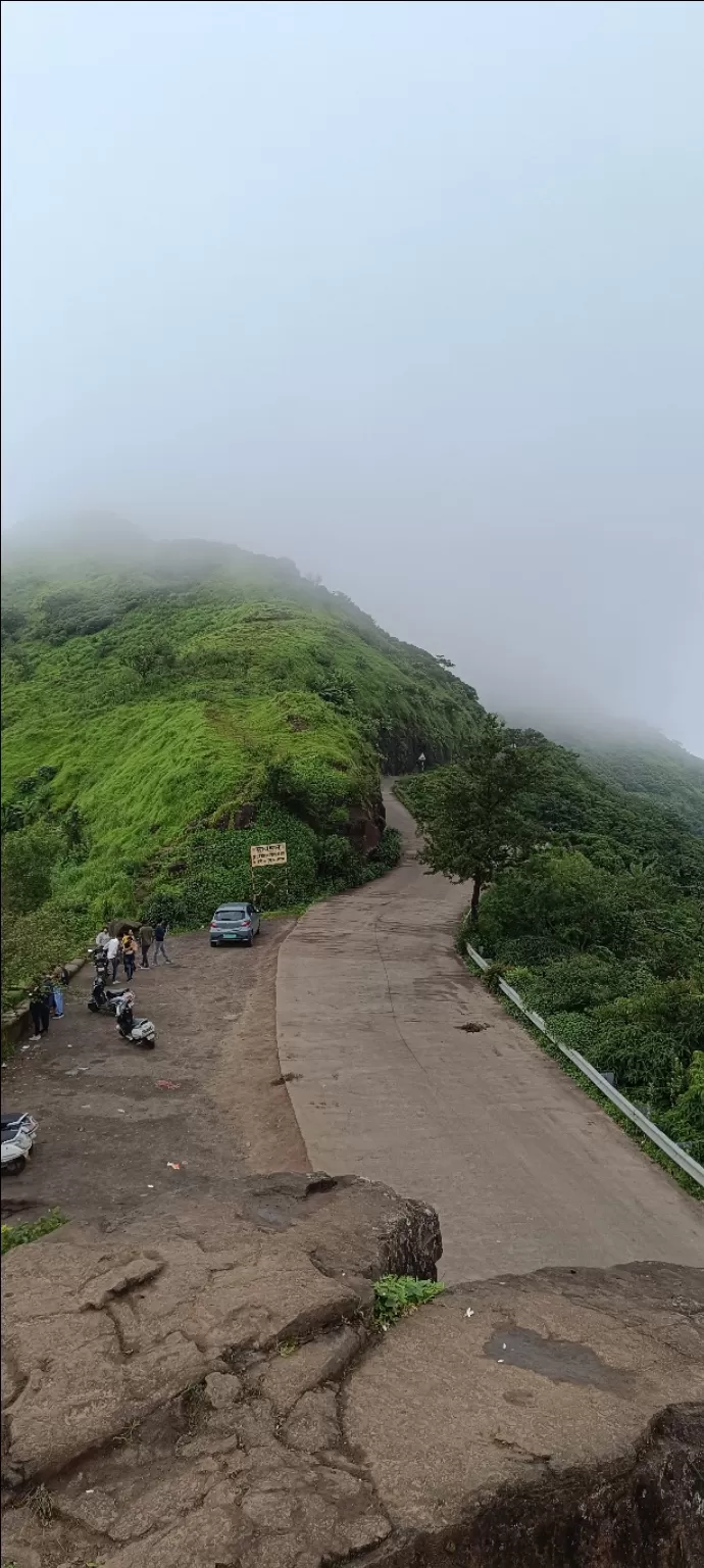 Photo of Exploring the Rich History and Scenic Beauty of Sinhgad Fort by Pratik Chavan