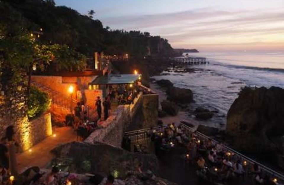 Photo of Rock Bar Bali, Jimbaran, Badung Regency, Bali, Indonesia by iamashish