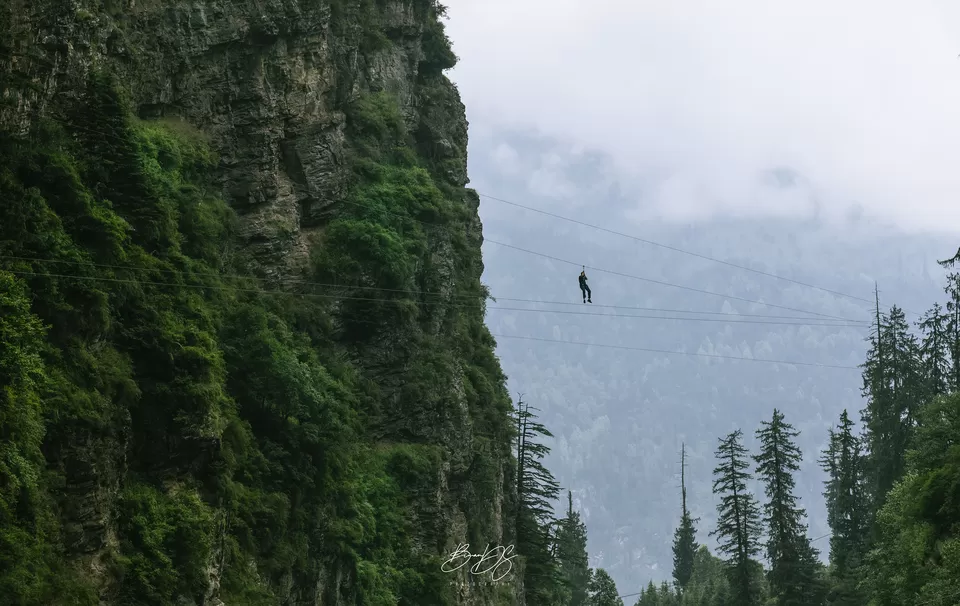 Photo of Solang Valley, Manali, Himachal Pradesh, India by Biman Dey Sarkar