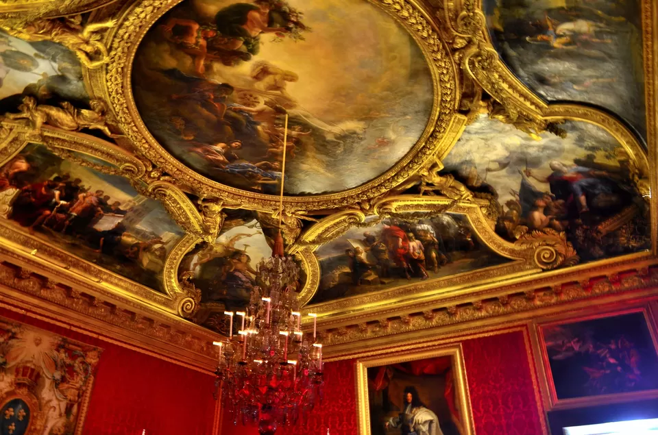 Photo of Versailles palace, Versailles, France by Bibek Chaudhuri