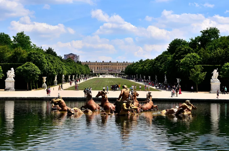 Photo of Versailles palace, Versailles, France by Bibek Chaudhuri