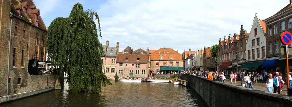 Photo of Bruges, Belgium by Bibek Chaudhuri