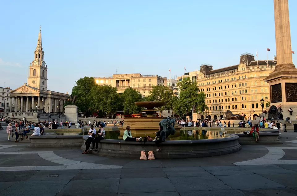 Photo of Trafalgar Square, London, UK by Bibek Chaudhuri