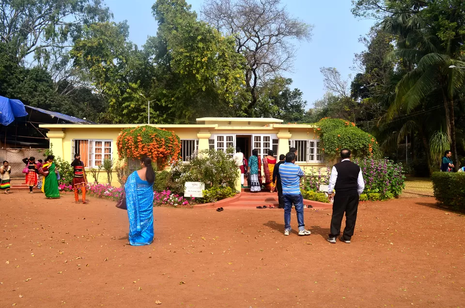 Photo of Uttarayana, Bolpur, West Bengal, India by Bibek Chaudhuri