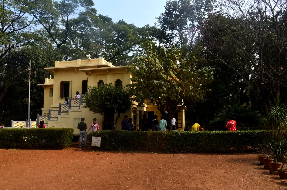 Photo of Uttarayana, Bolpur, West Bengal, India by Bibek Chaudhuri