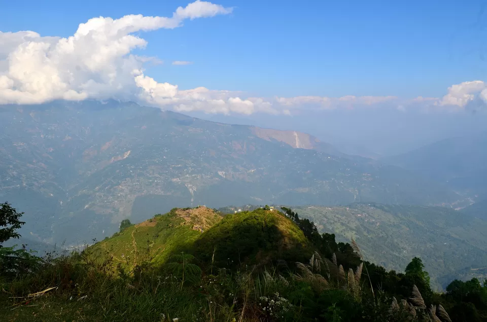 Photo of Gumbadara Viewpoint, Tinchuley Lopchu Road, Takdah, West Bengal, India by Bibek Chaudhuri