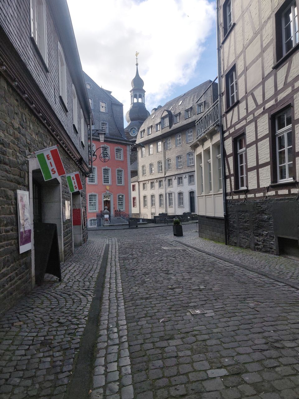 Photo of Summer Day Trip: Hiking along the Eifel Region (Stage 3 : Monschau to Einruhr) by Eby George