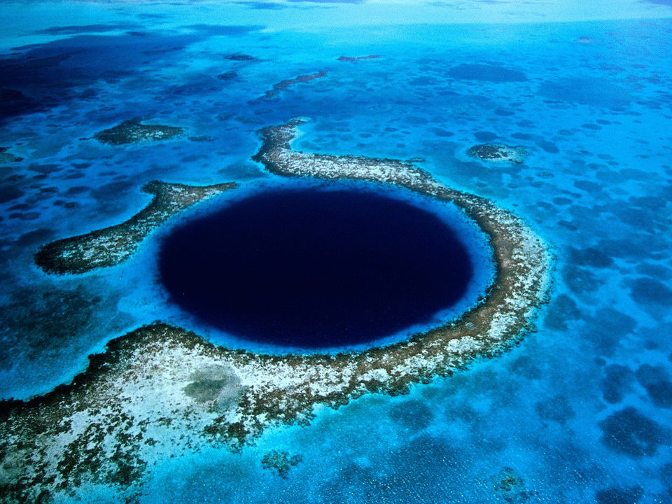 Photo of 10 Dream Destinations Every Diver Fantasizes About 8/40 by Sarah