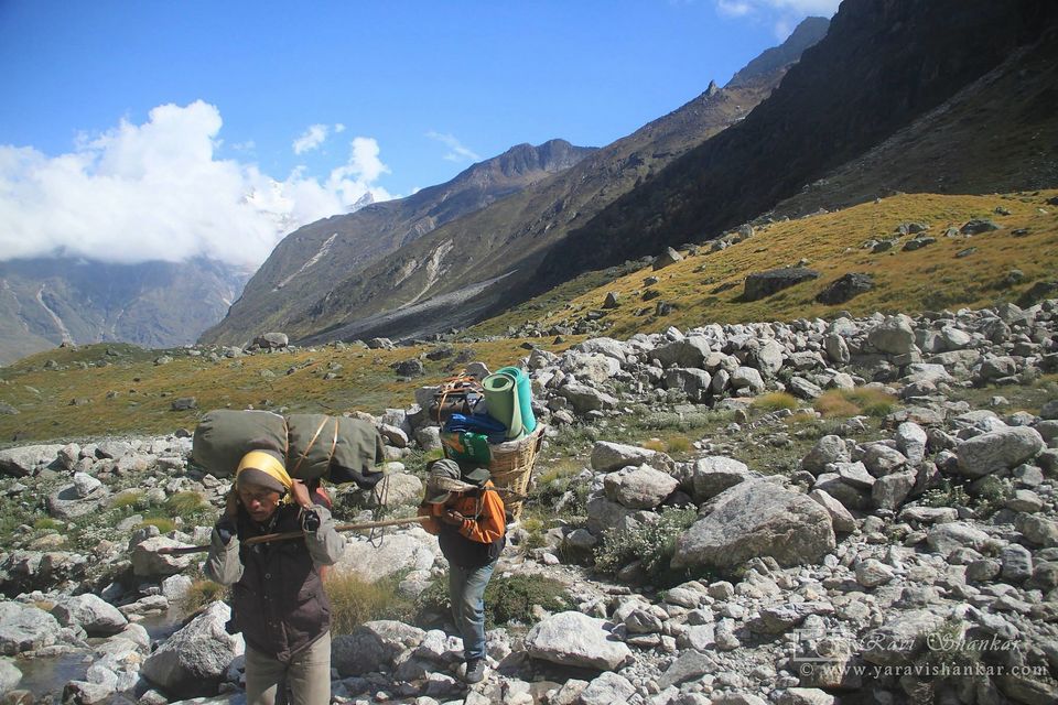 swargarohini trek itinerary