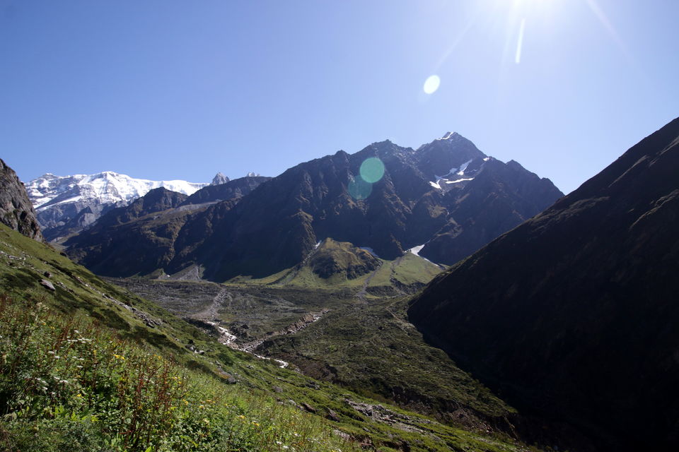 Photo of Trek across Mayali Pass glacier to Kedarnath temple #Uttarakhand #Glacier 39/106 by Ravi Shankar