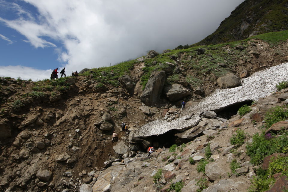 Photo of Trek across Mayali Pass glacier to Kedarnath temple #Uttarakhand #Glacier 40/106 by Ravi Shankar