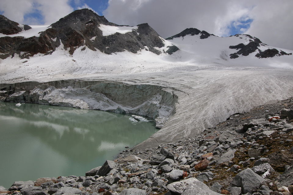 Photo of Trek across Mayali Pass glacier to Kedarnath temple #Uttarakhand #Glacier 65/106 by Ravi Shankar
