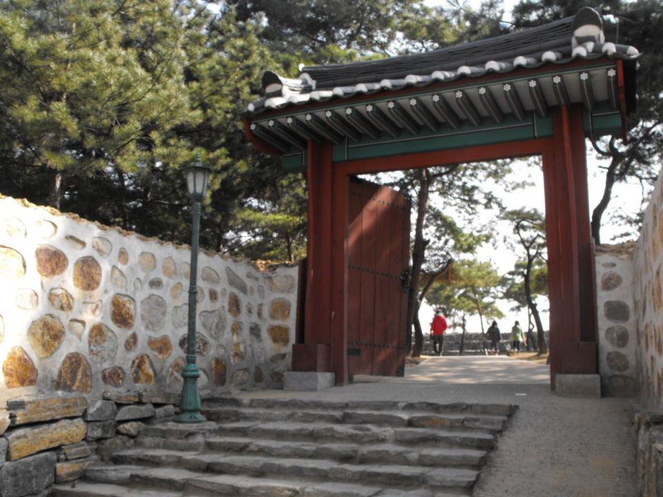 Photo of Baekje Stone Tombs by Chris Backe