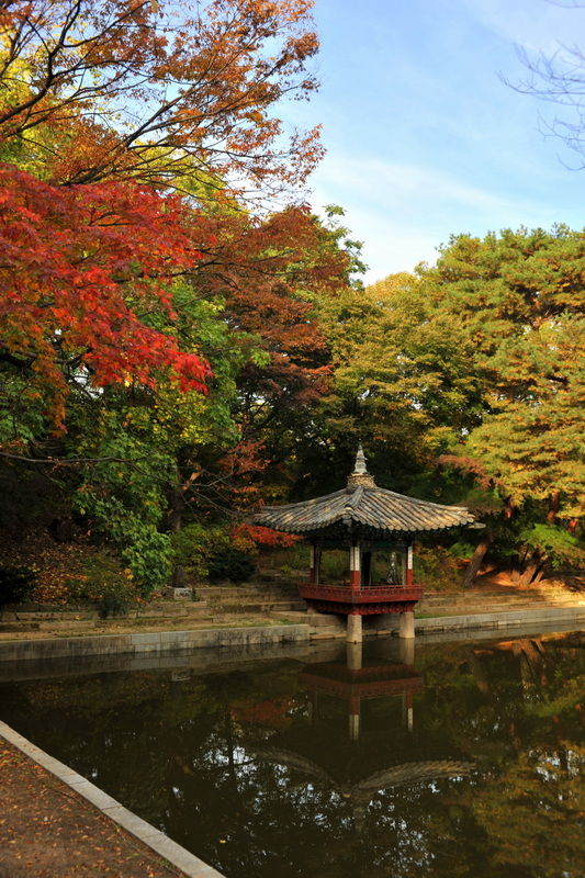 Photo of Changdeokgung by Chris Backe