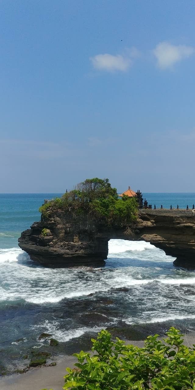 Photo of Tanah Lot Temple, Jalan Tanah Lot, Beraban, Tabanan Regency, Bali, Indonesia by Subhamita