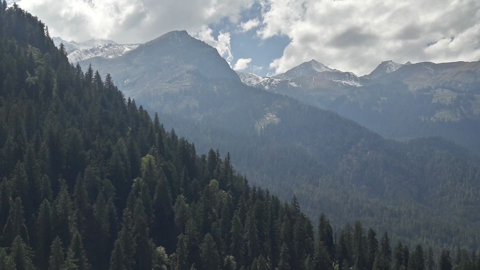 Photo of Mumbai - Amritsar - Kasol(A budget trip) by Gireesh Gangadharan (To Wander Is To Be Alive)