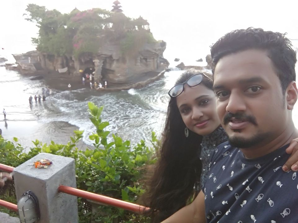 Photo of Tanah Lot Temple, Jalan Tanah Lot, Beraban, Tabanan Regency, Bali, Indonesia by Gireesh Gangadharan