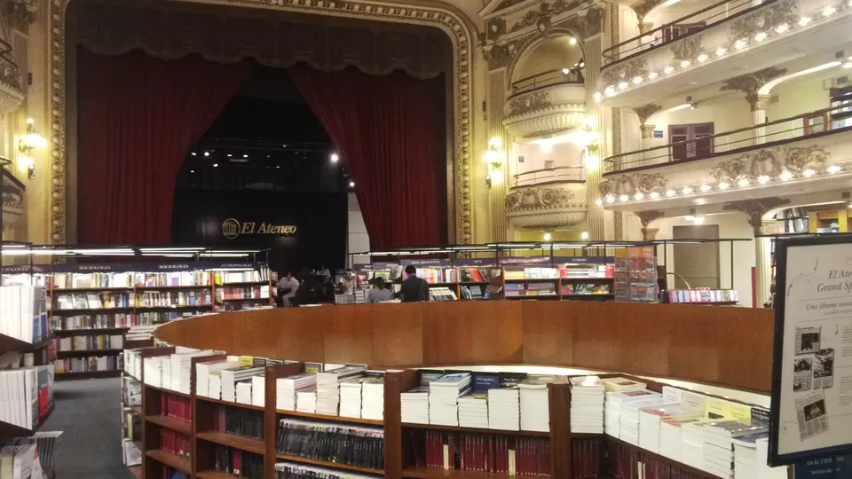 Photo of El Ateneo, Buenos Aires, Argentina by Satya Pavan