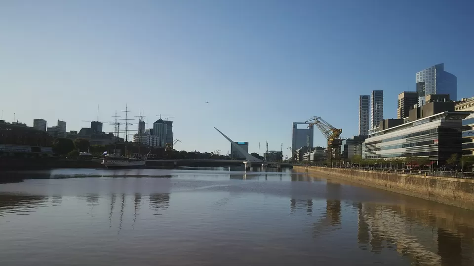 Photo of Puerto Madero, Puerto Madero, Autonomous City of Buenos Aires, Argentina by Satya Pavan