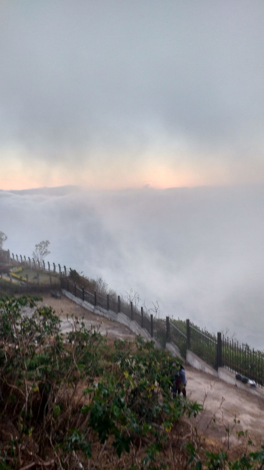 Photo of Nandi Hills Sunrise View Point, Nandi Hills, Karnataka, India by santhosh chandra