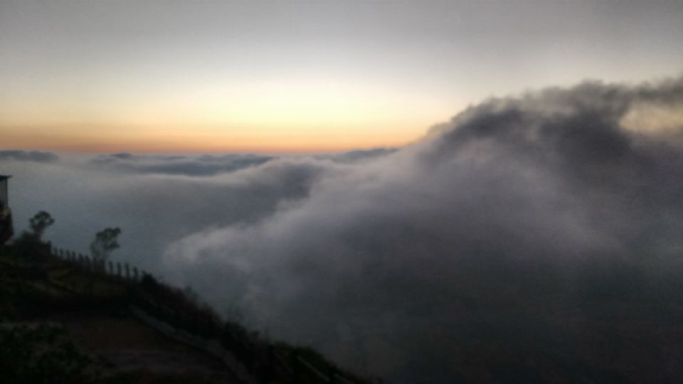 Photo of Nandi Hills Sunrise View Point, Nandi Hills, Karnataka, India by santhosh chandra