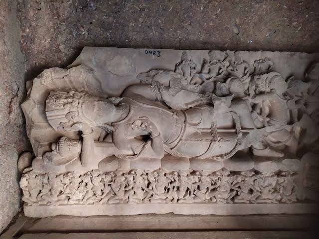 Photo of सनातन धर्म एवं सभ्यता के कुछ अद्भुत और एतिहासिक प्रतीक ( पार्ट १ ) by Milind Prajapati
