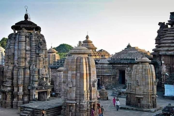Photo of सनातन धर्म एवं सभ्यता के कुछ अद्भुत और एतिहासिक प्रतीक ( पार्ट १ ) by Milind Prajapati