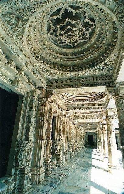 Photo of देलवाड़ा जैन मंदिर by Milind Prajapati