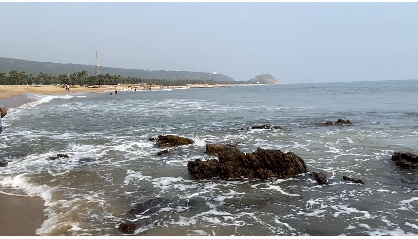 Photo of Yarada Beach, Andhra Pradesh by Nitin Kapoor