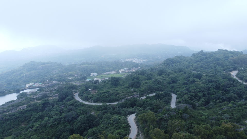 Photo of Guru shikha :Highest peak(1722m) of oldest mountain of india by Hiking Boots