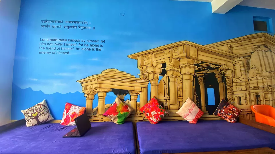 Photo of Best budget Hostel starting Rs 300/- a night in BIR for workation! by Breathe Travel Repeat