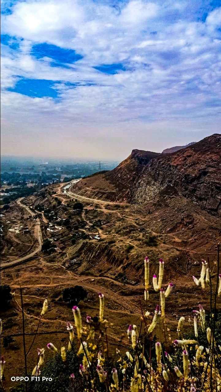 Photo of रीवा से 90km दूर इस गांव की ख़ूबसूरती से पर्यटक अभी भी हैं अनभिज्ञ by Yadav Vishal