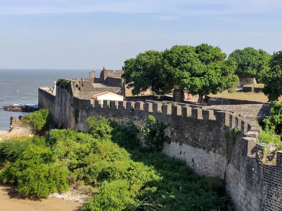Photo of Diu Fort by Nikhil Bhati