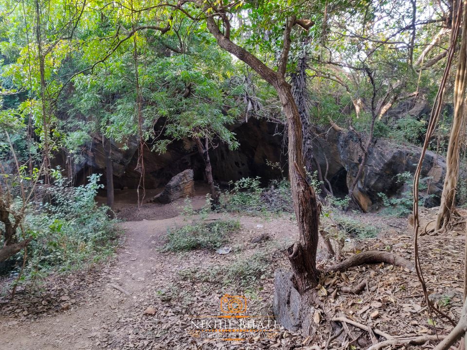 Photo of Naida Caves by Nikhil Bhati