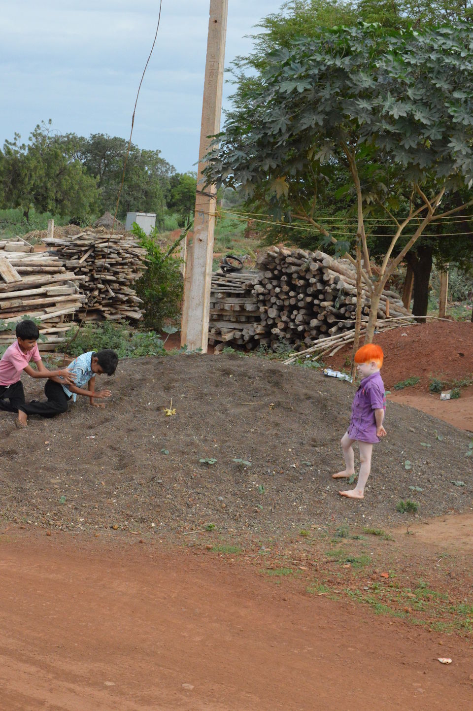 Photo of Bidar – Touch and go! 7/7 by Satty